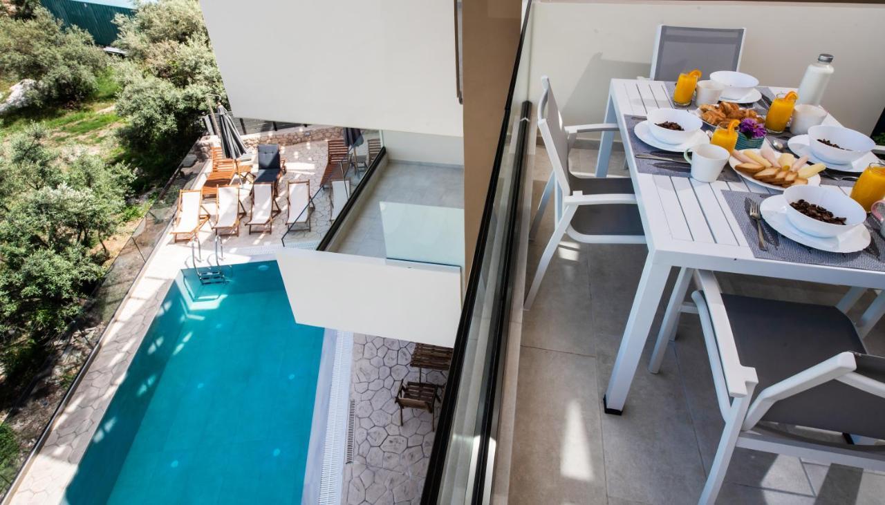 Bianco Stylish Maisonette Nikiana Luaran gambar